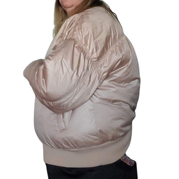 NWOT Old Navy Size 2X Oversized Short Water-Resistant Bomber Jacket in Tiramisu - Picture 3 of 10